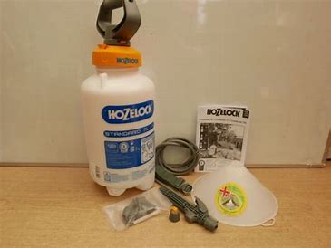 Hozelock 4231 Standard 7L Pressure Sprayer Promotion Kit