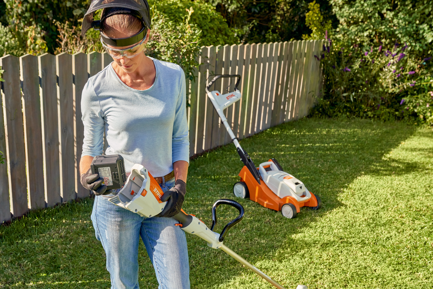 Stihl FSA 57 Lightweight Cordless Grass Trimmer c/w AutoCut C3-2 Mowing Head Shell Only